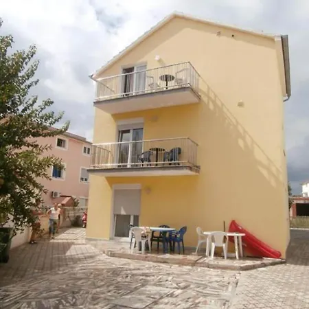 Apartman Popi - One Bedroom With Balcony 3